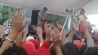 ANGGUN D'Academy menggoyang Singapore