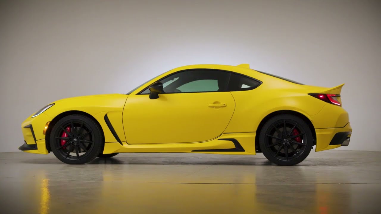 2026 Toyota GR86 SE Yuzu Edition