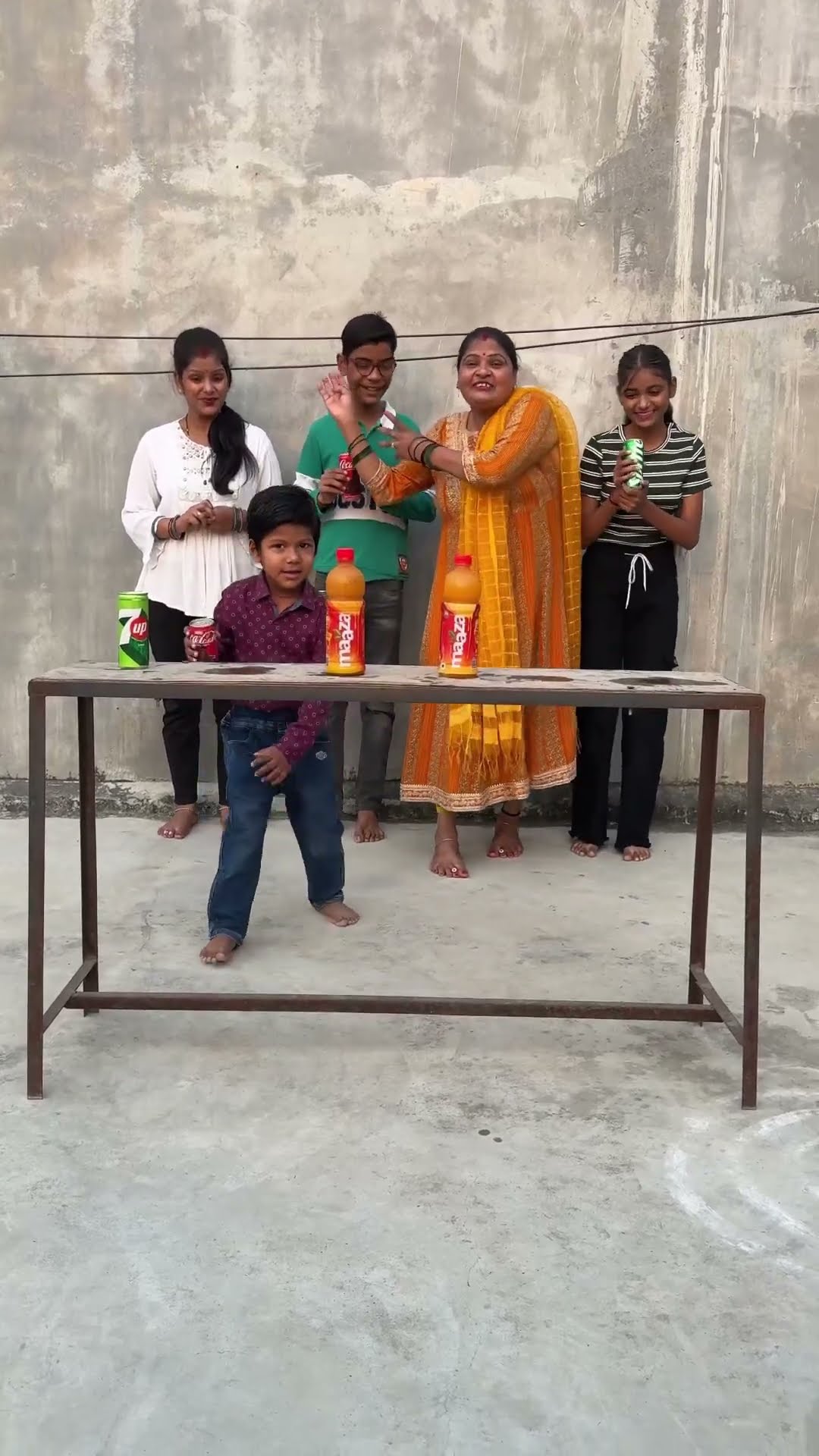 Kisko kaun si Cold drink pasand hai ?? #shorts #funny #coldrink #comedy #youtubeshorts #funnyvideo