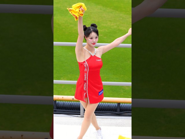 '무적의 LG' 고예지 치어리더 260723 #고예지 #高藝池 #고예지치어리더 #LG트윈스 #치어리더 #cheerleader #직캠 #shorts