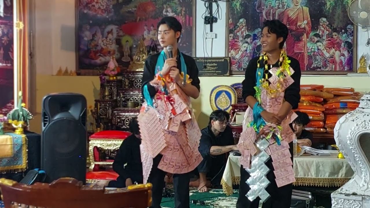 ร้องสดๆตามคำขอ ฟอร์ม ชลพิพรรธน์/โฟล์ค ณัฐกรณ ไมค์ทองคำ งานทอดกฐิน วัดท่าเจดีย์ สองพี่น้อง สุพรรณบุรี