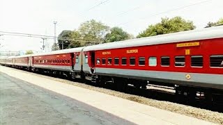 22428 Bhrigu Express || Anand Vihar (T) - Ballia !!!