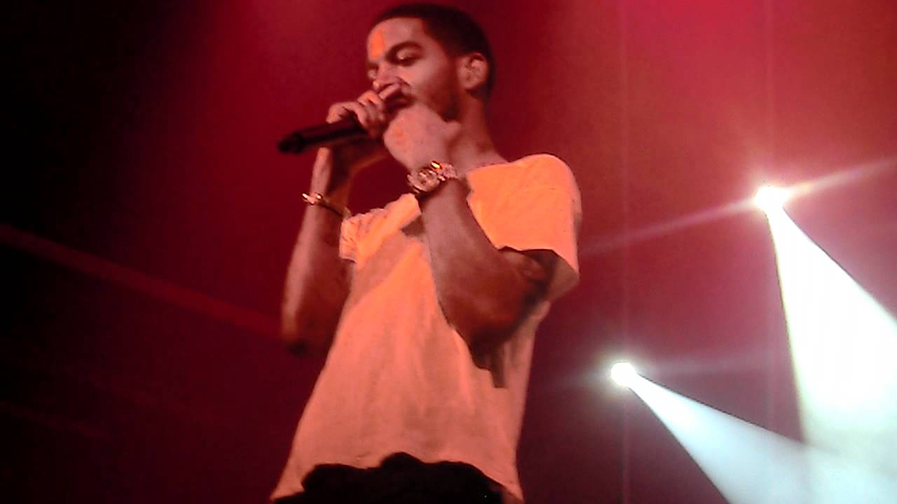 KID CUDI RUNAWAY (PERFECT IS THE WORD) ACAPELLA [LIVE MELKWEG
