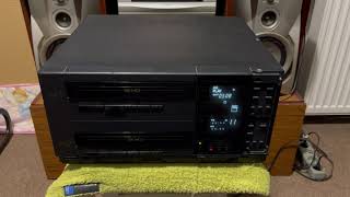 Amstrad DD8904 Double Decker recorder (1991).