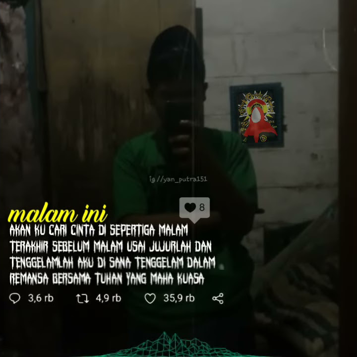 Story wa // sepertiga malam