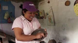 Alfareria Tradicional de Santo Domingo Tonaltepec, Oaxaca (documental en español)