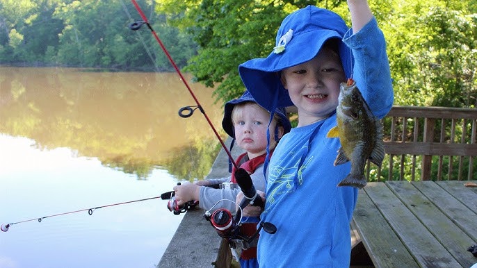 How to Respool a Child's Fishing Rod and Reel - Shakespeare Pitchin' Stick  