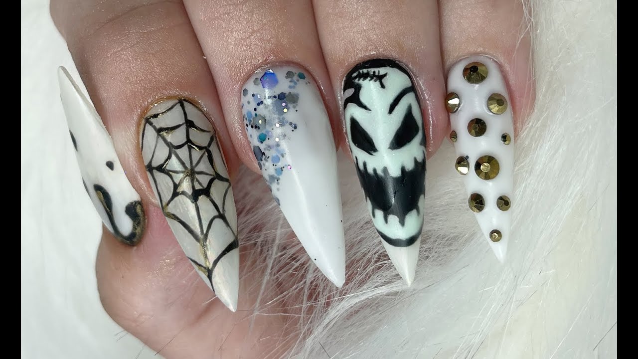 Simple Oggey Boogey Nail Art - wide 1