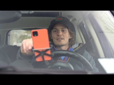 mini-countryman-phone-mount