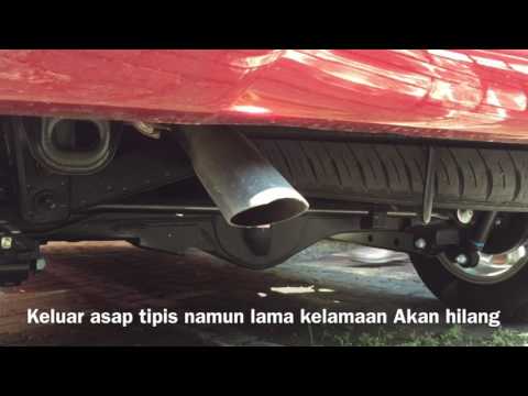 Video: Mengapa mobil saya berasap saat saya menyalakannya?