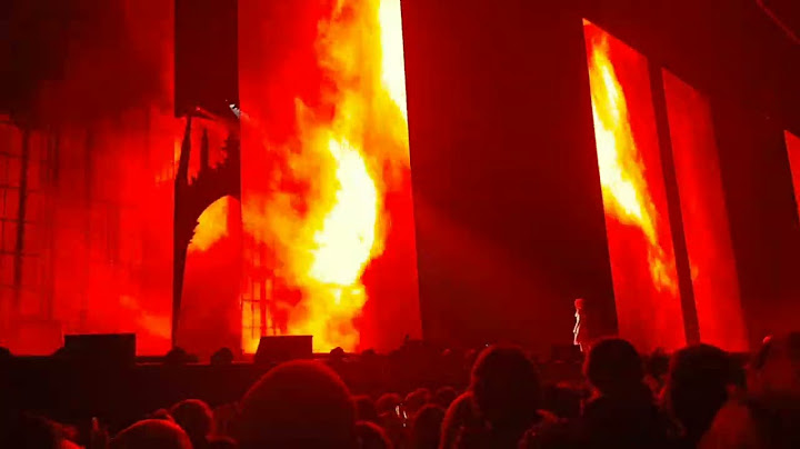 Mylène Farmer - interlude Que l'aube est belle - Stade de France (28/09/24) 💞