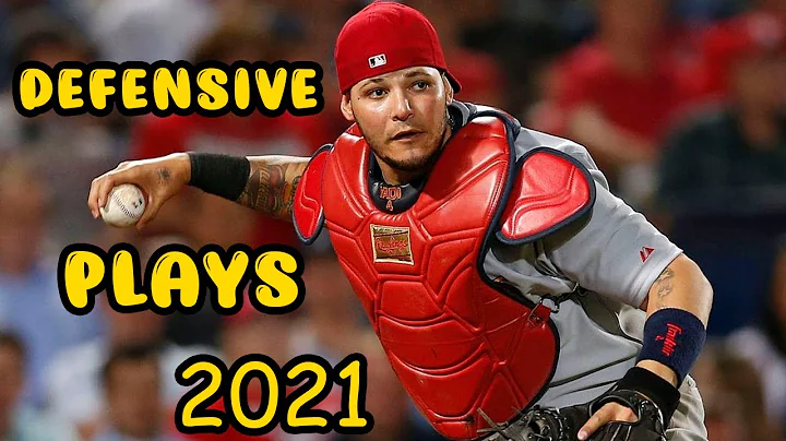 Yadier Molina  - Defensive Highlights - 2021
