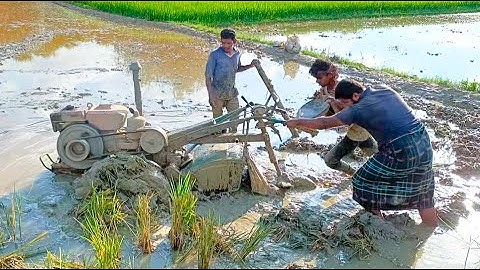 Amazing Power Tiller Stuck in Mud | Power Tiller Accident in Mud | Mini Tractor Stuck in Mud