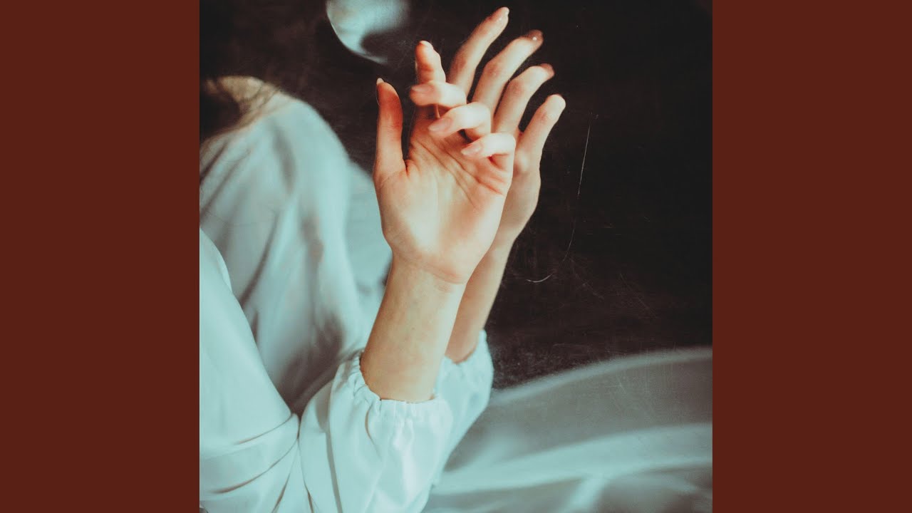 Pull Me In (Signal in the Air)