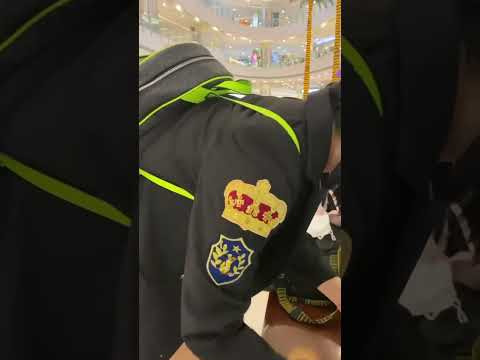 vania gemash hot di mall mulus montok - vaniagemash | live ig #livehot #pemersatubangsa