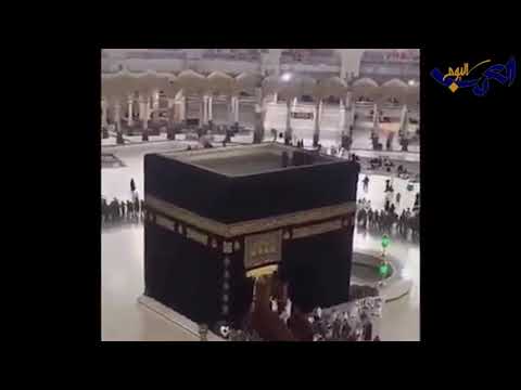 الفيديو ماذا يفعل محمد بن سلمان فوق الكعبة
