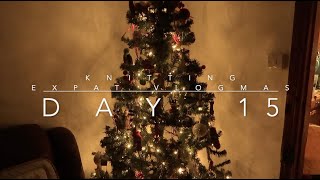 VLOGMAS DAY 15 - Chewing Boxes & Christmas Cards! - Knitting Expat