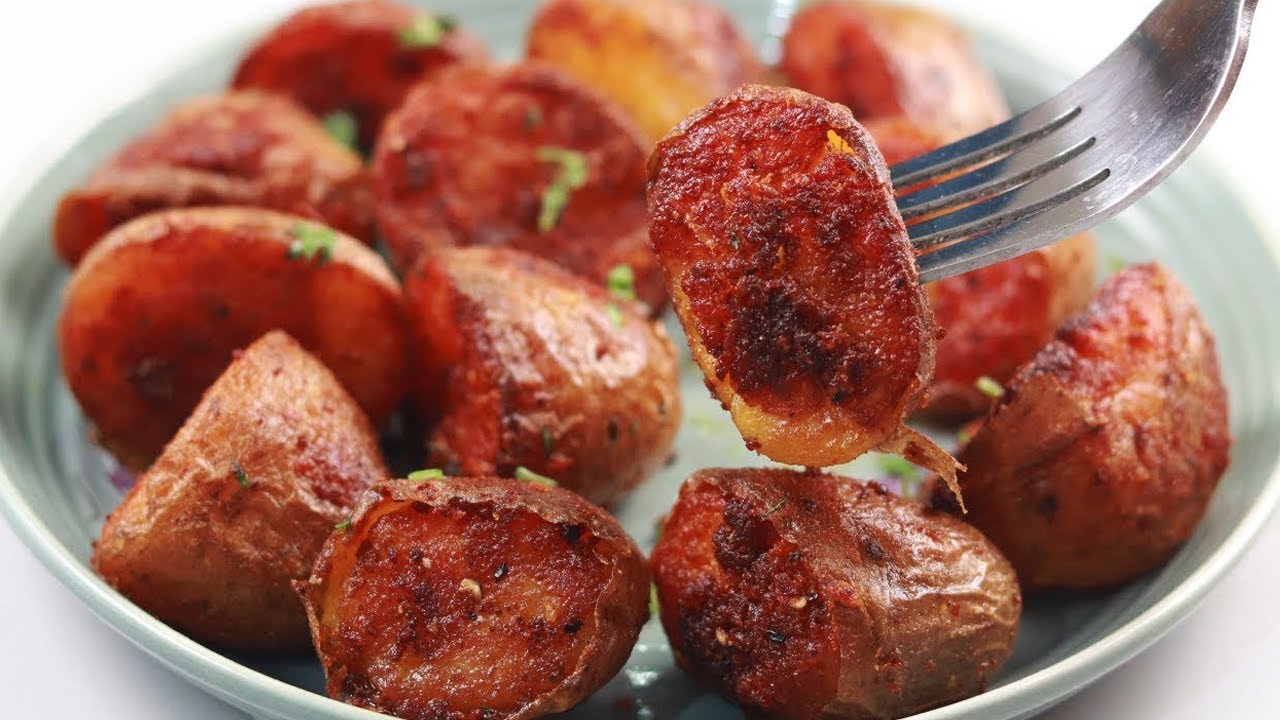 If You Have Boiled Potatoes At Home You Can Make This Roasted Garlic