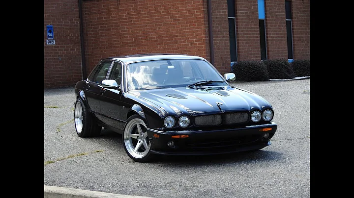 2003 Jaguar XJR Supercharged Take Off