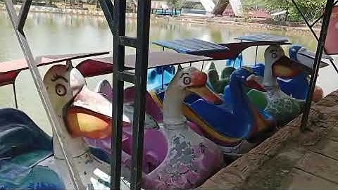 MEMBUAT VLOG TUGAS INFORMATIKA KELAS IX A TEMPAT WISATA EMBUNG KANOMAN