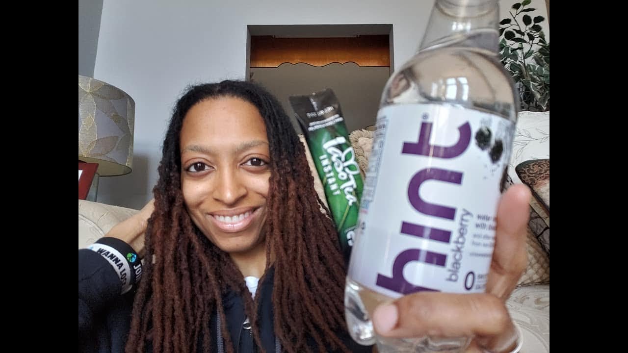 TLC IASO Instant Detox Tea & HINT Flavored Water Taste Test YouTube