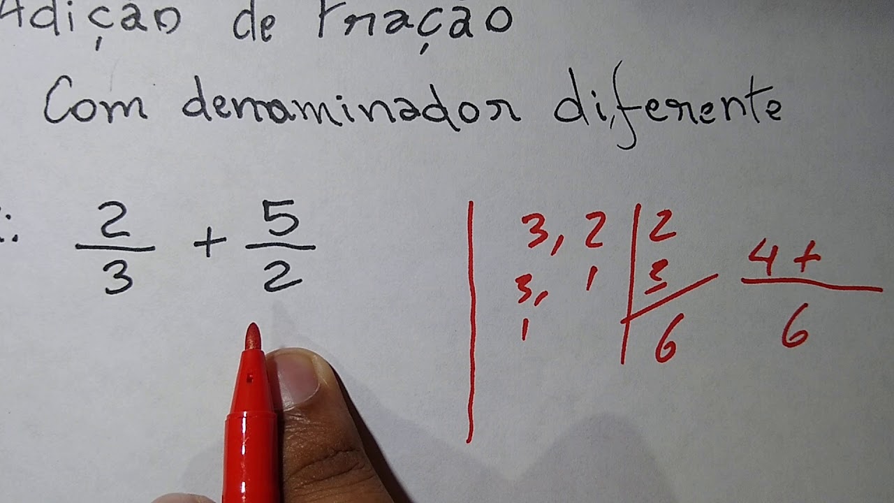 Adição de Frações com Denominadores diferente - YouTube