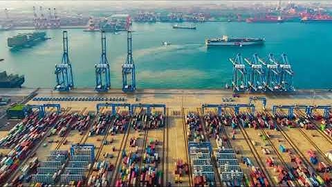 Qingdao Port makes step forward in construction of intelligent and environmentally friendly ports