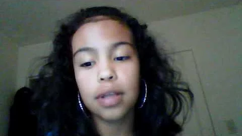 Leslie Benavides's Webcam Video from March 25, 201...