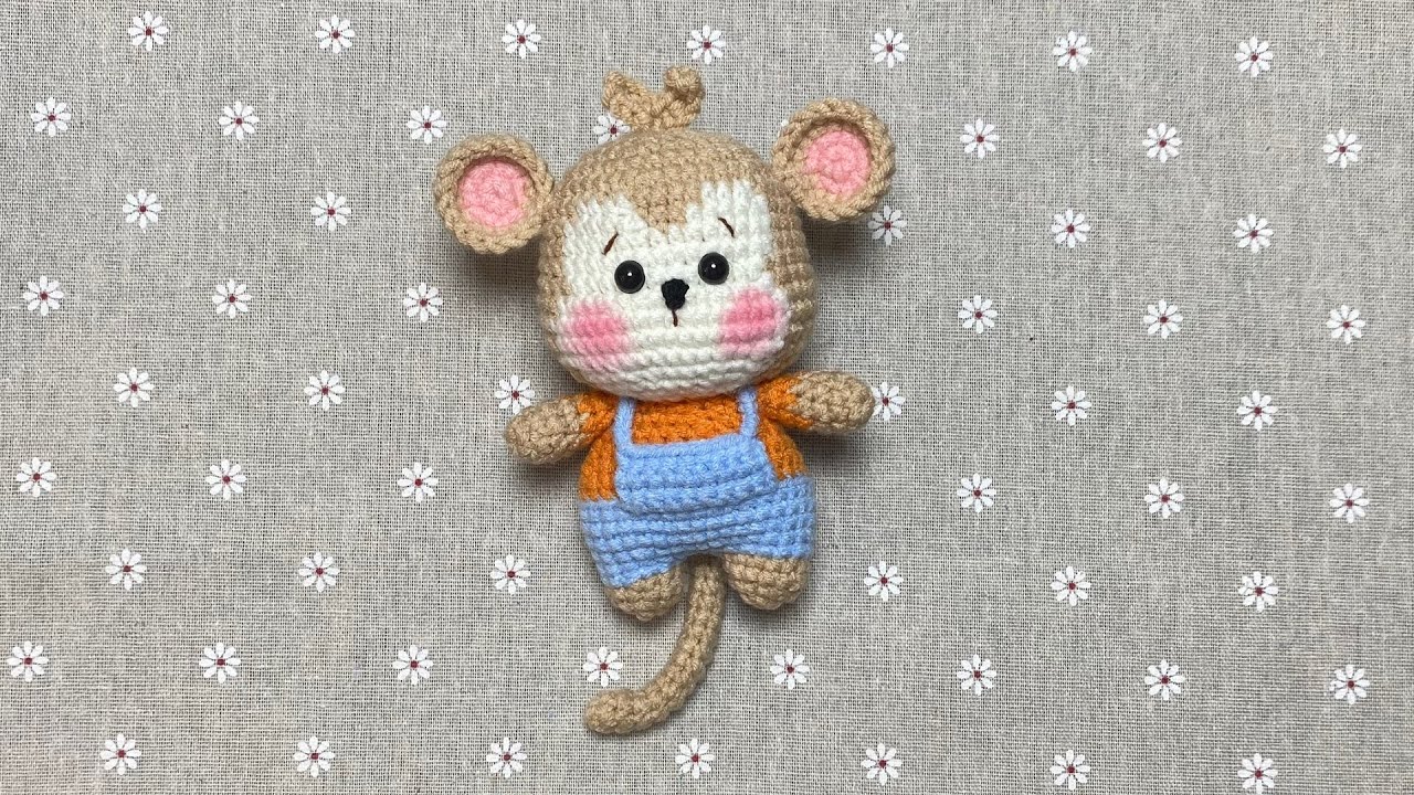 Обезьяна в комбинезоне Вязаный Туториал - Monkey In Overalls Crochet Tutorial - Nhe Huynh Handmade