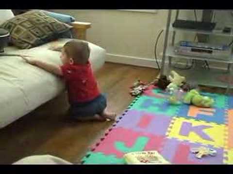 Lucas primi passi/first steps