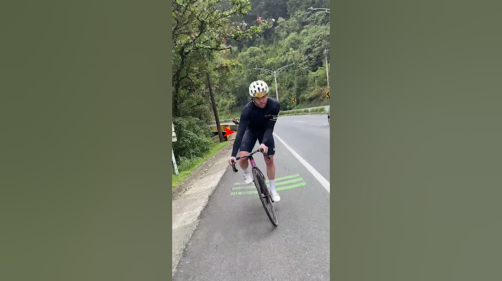 Cycling standing technique tip #cycling #cyclingtips