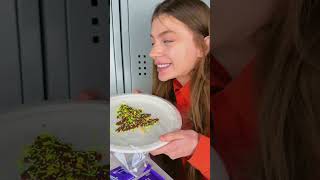 Thumbnail for GENIUS FOOD HACKS 🍫 #shorts