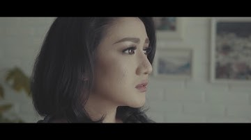 Melly Mono - Bagi Rasa [Official Music Video]