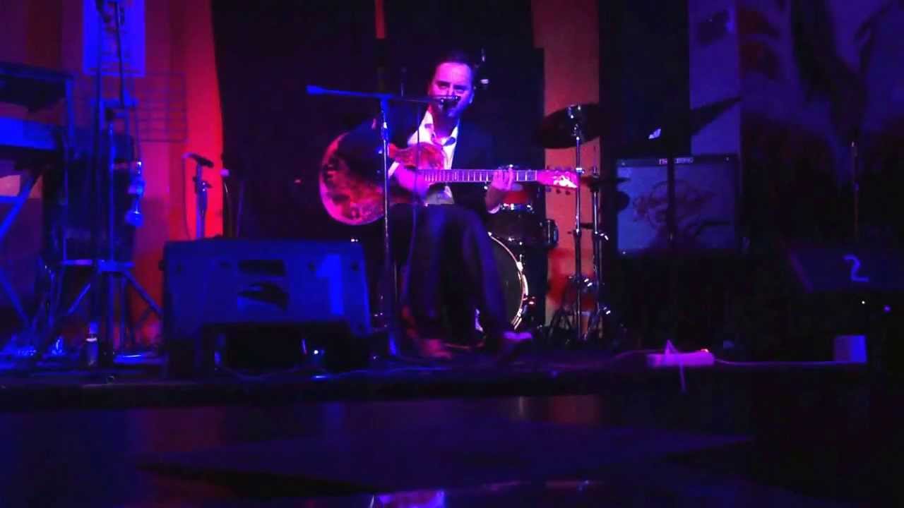 Sono Uno Zingaro - Johnny Trash [Live]