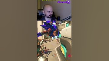 Rein diff | #moreweth on #Twitch #reinhardt #overwatch2