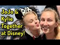 JoJo Siwa back with girlfriend at Disney! 💖