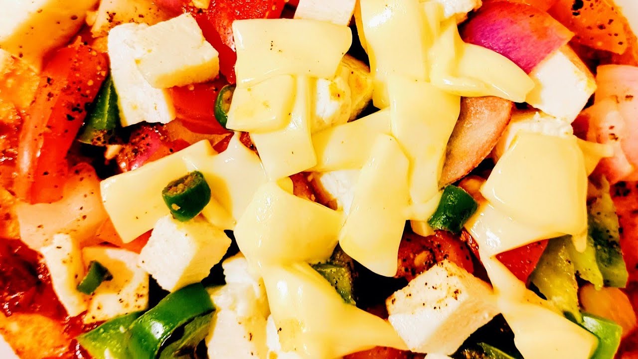 Roti pizza aur Ghar ka masala 👍@ रोटी पिज़्ज़ा और घरका मसाला 👍@