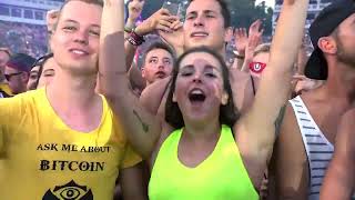 God Is A Girl (Tomorrowland 2018 W&W)