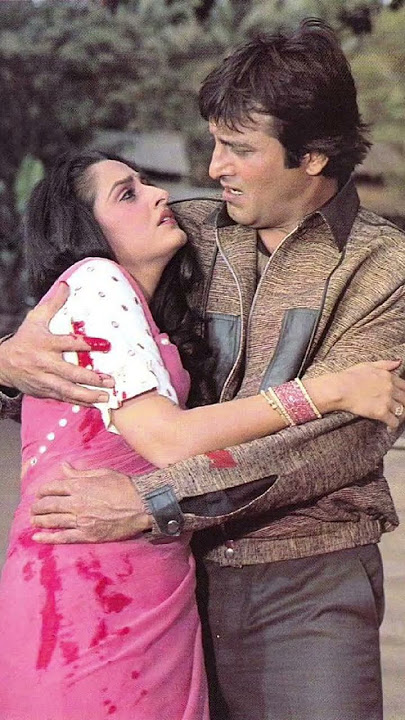 Vinod Khanna And Cute 🥰🥰🥰💯Hindi Movie Heroin || #shortvideo #youtubeshorts 💯💯