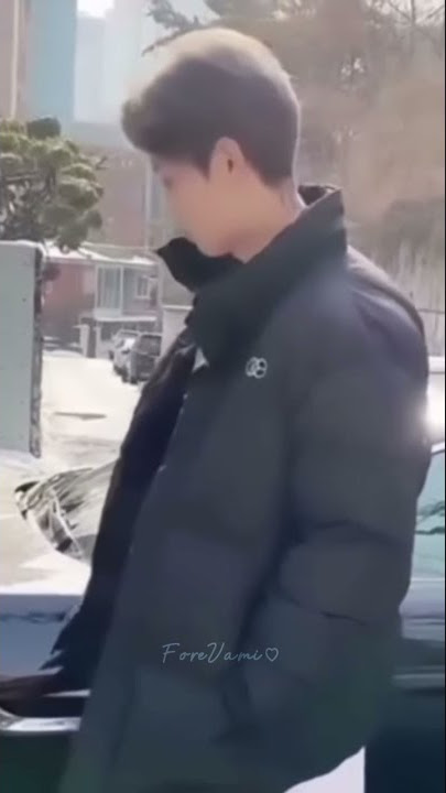 I really thought it was JungKook in the car 😆