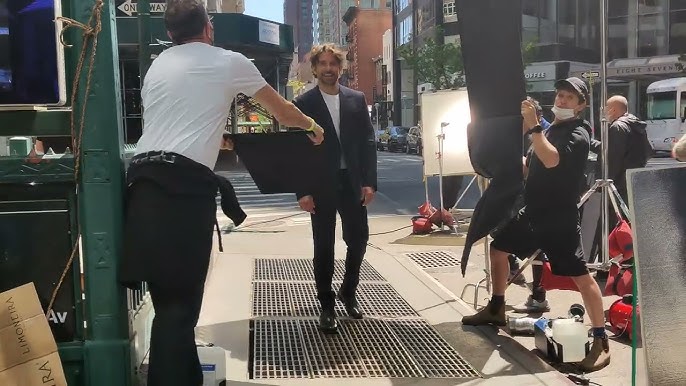 VIDEO – Time's Up : Bradley Cooper nouvel ambassadeur de Louis