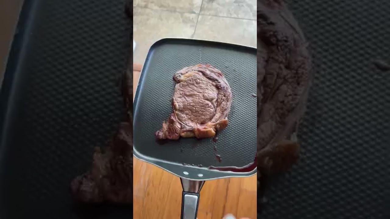 Я попробовал приготовить стейк в машине
