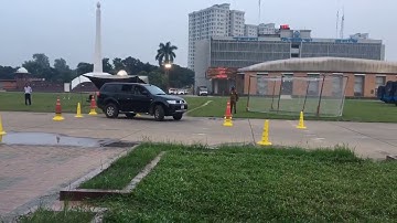 UN SAAT DRIVING TEST (Right Handed Stearing) Uploaded by Md Golam Rosul