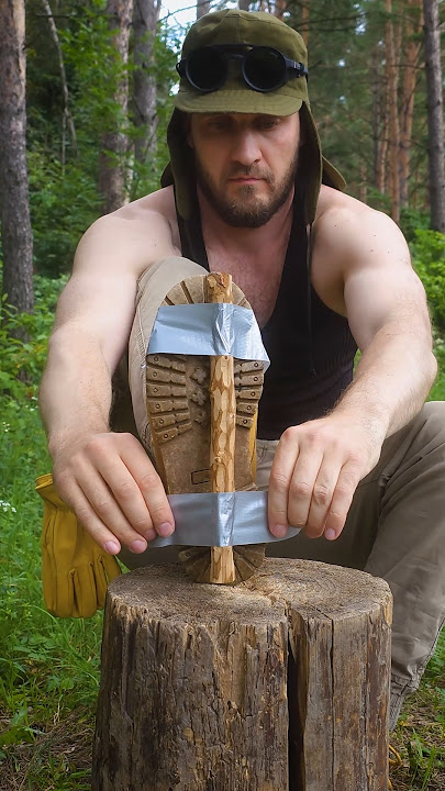 SUPER idea with duct tape and a bag for survival #bushcraft #camping #outdoors
