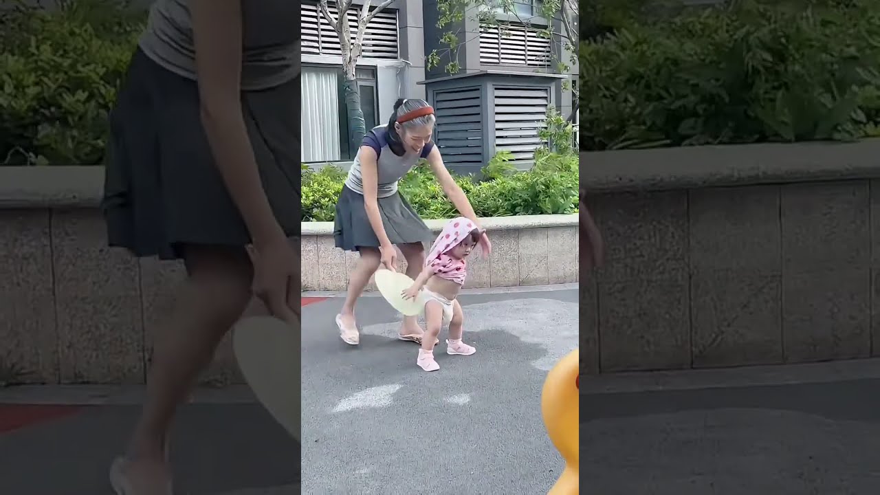 Cutest Baby Moments That Will Make You Smile!😄 #shorts #shortvideo #adorable #mom #dad