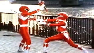 Power Rangers vs Evil Clone Power Rangers Battle | Mighty Morphin | Power Rangers Official