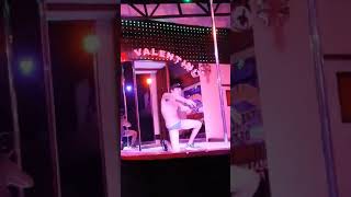 Smooth Performance by Mark Abueva @Adonis Gay Bar - Teka Lang By Emman Nimedez Dance Cover