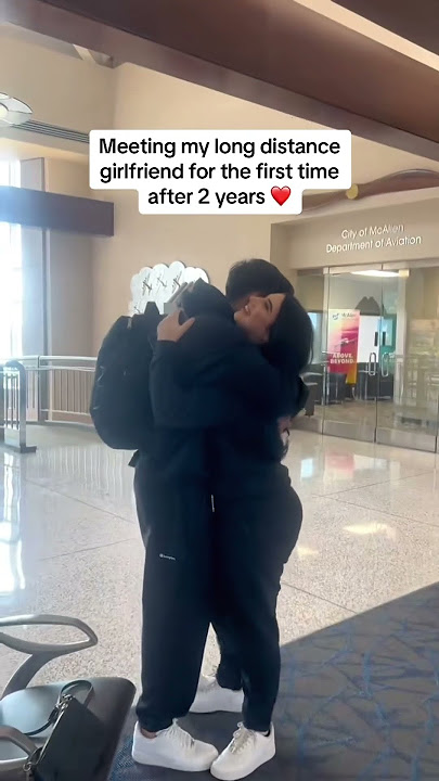 Long distance couple meeting for the first time 💕❤️#love #couple #youtube #happy #reunion