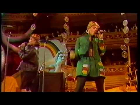 Salt n Pepa - Push it - Live 1988