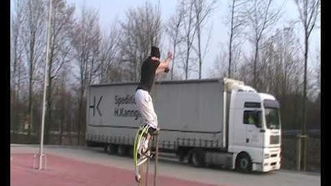 Bounzing tour 1 0001